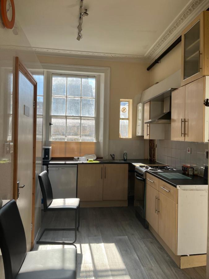 Victoria Style Flat Near Victoria Station Lejlighed London Eksteriør billede